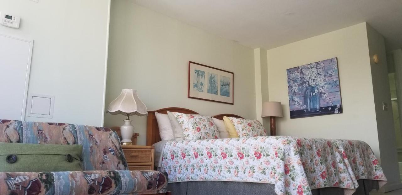 Waikiki At Ilikai Marina - Great By The - End Price! *
