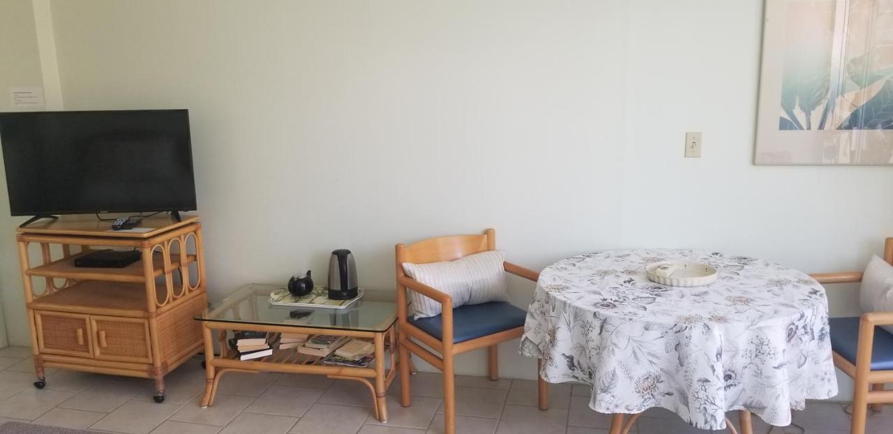 Apartment Waikiki At Ilikai Marina - Great By The - End Price!