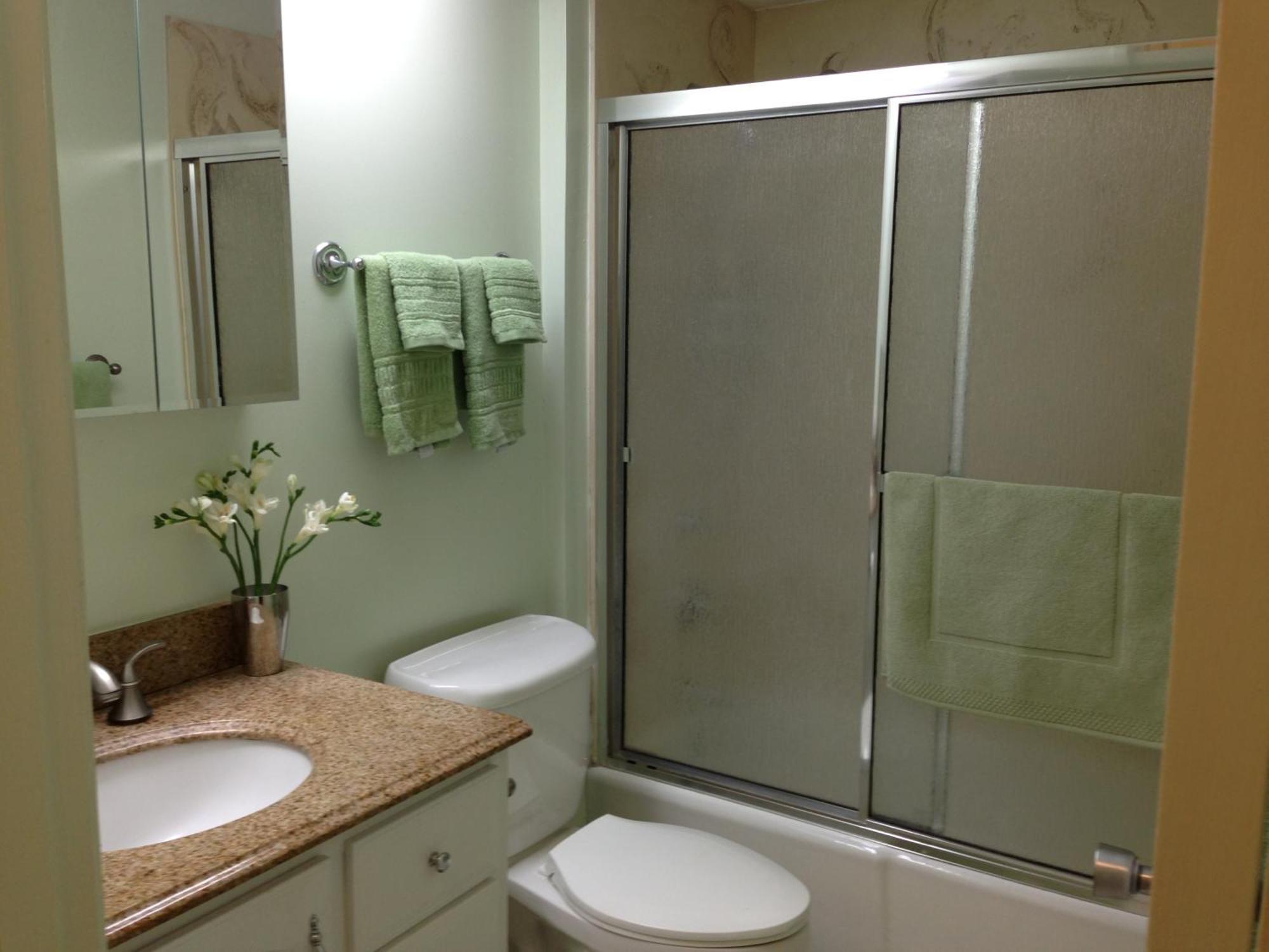Waikiki At Ilikai Marina - Great By The - End Price! Apartment Honolulu